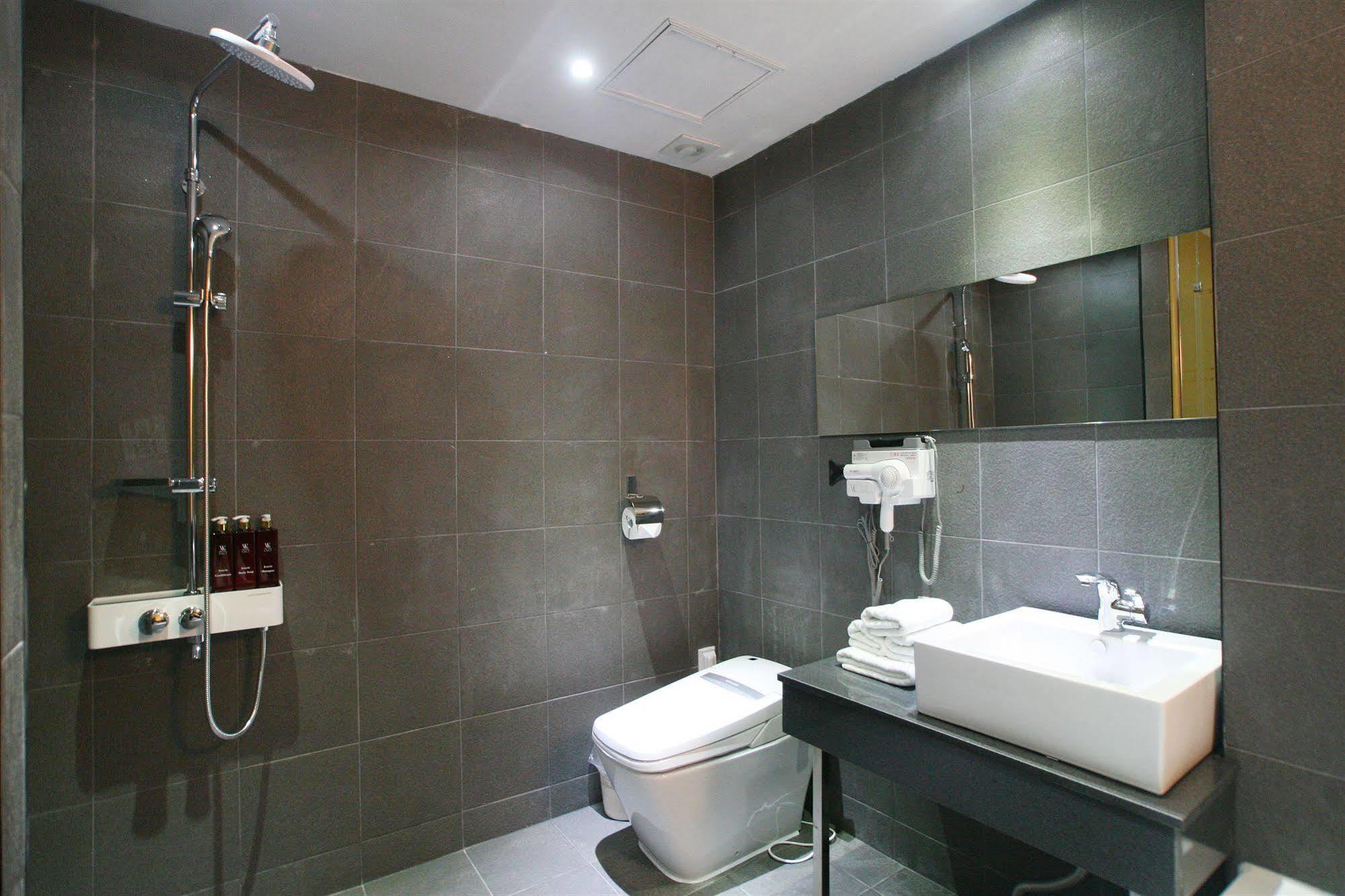 Vvalt Hotel Seoul Eksteriør bilde